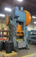 500 TON CLEVELAND STRAIGHT SIDE SINGLE CRANK, MODEL 20E, 8" STR, 22" SH, 6" ADJ, 44" LR X 36" FB BA, 20 SPM