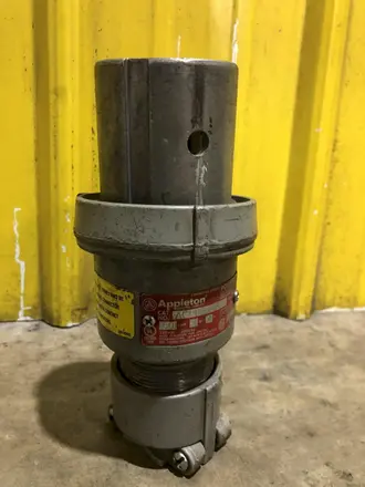 600V APPLETON ACP6034BC 3 WIRE 4 POLE POWERTITE METALLIC SLEEVE CLAMPING RING PLUG: STOCK 18972