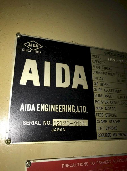 500 metric Ton Aida TMX-S2 Straight Side Double Crank Mechanical Progressive Die Metal Stamping Press, Year 1995