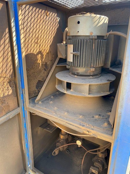 RoboVent DFS-4000-4-M1836 Dust Collector USED