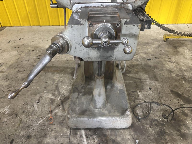 1.5 HP BRIDGEPORT VERTICAL RAM TYPE MILL &amp; CHERRYING HEAD: STOCK #23195