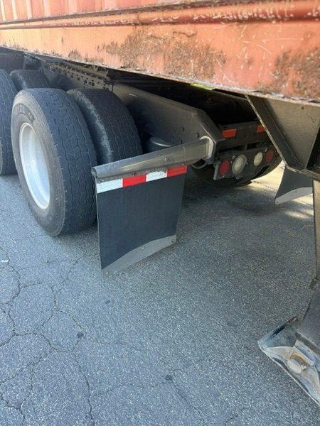 Kenworth T680 Sleeper Semi Truck, 2018