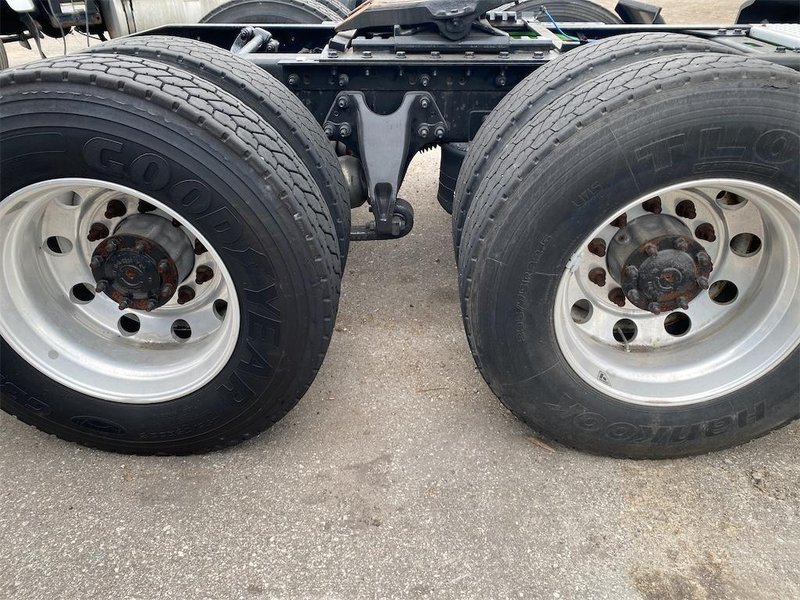 2018 International LT625 3HSDZAPR9JN532736
