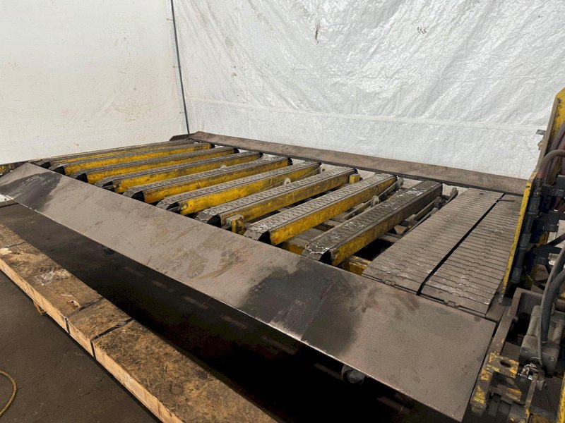120" CINCINNATI SHEET STACKER CONVEYOR. STOCK # 0895524