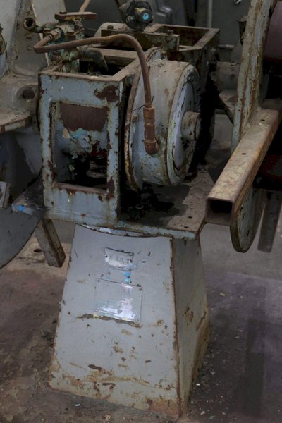 4000 LB X 18 AMERICAN DOUBLE END COIL REEL:  STOCK #67397