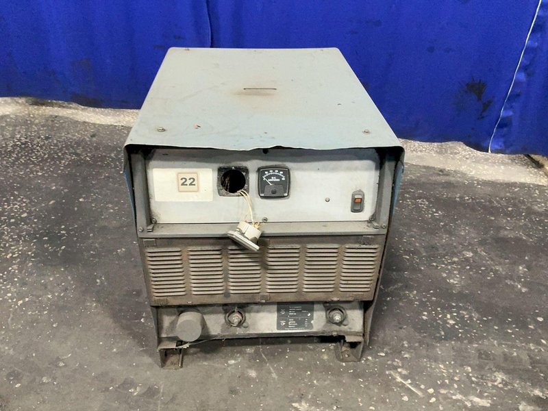 Miller 375 A Welder - Delta-fab