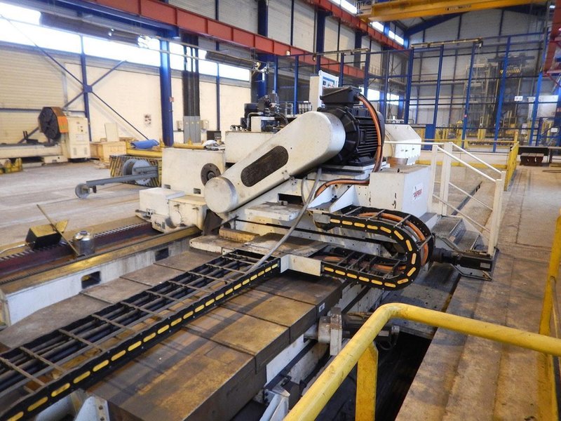 Cincinatti - Ø 1100 x 7100 mm CNC rollgrinder