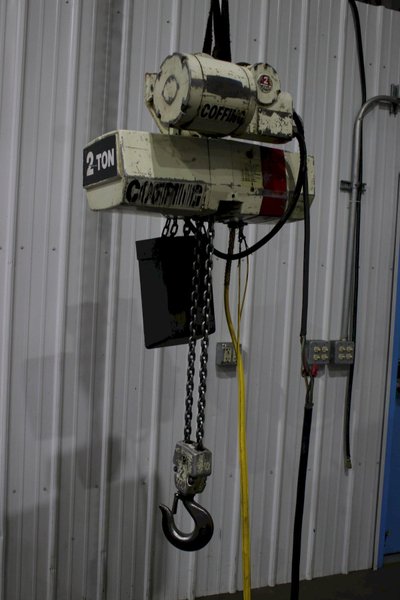 2 TON C&amp;M ELECTRIC CHAIN HOISTWITH POWER TROLLEY : STOCK #75807