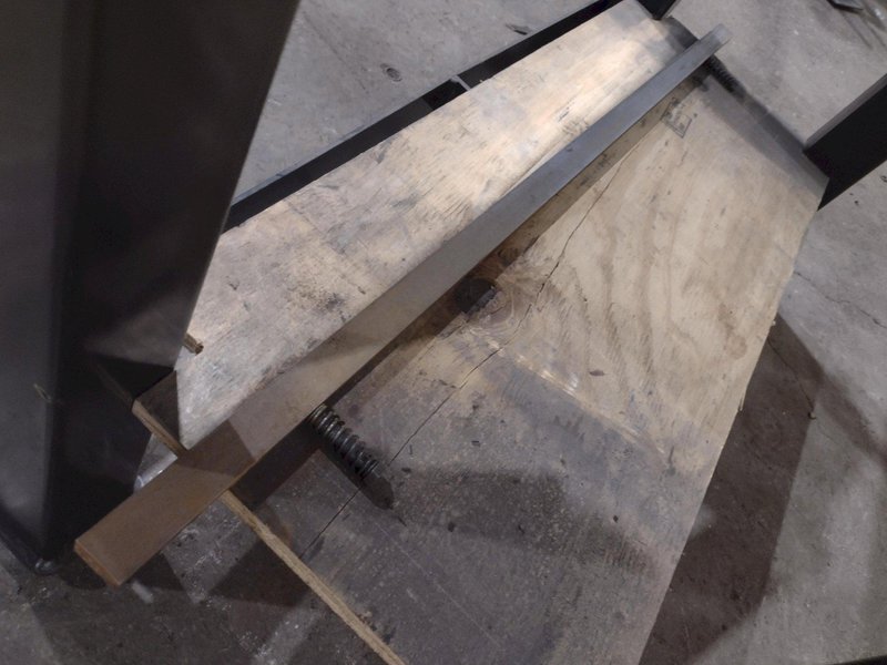 BENCH TOP SHEAR, BRAKE &amp; ROLL MACHINE: YOBRO #26223