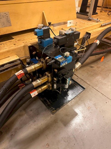 2002 Van Dorn Demag 500SP2800 – 500 Ton Hydraulic Press, 59.2 oz Shot (~1,676 g), Pathfinder Control, Preform-ready
