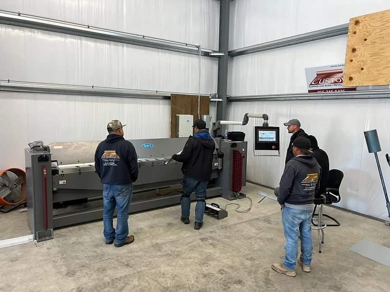 NEW 10' X 14GA - GMC MODEL EFM-1014CNC SHEET METAL FOLDER