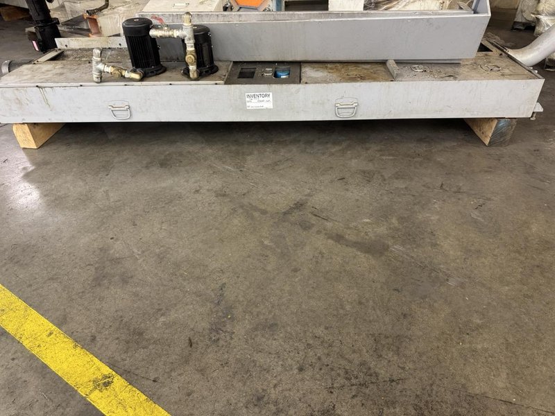 Trak TMC12 VMC, 2021 – 4th Axis, Electronic Handwheels, Chip Auger, Vises and Tooling