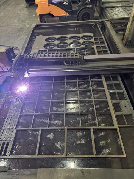 6′ x 12′ Hornet HD Retro HHD78ETR150 CNC Plasma Cutting System, 2011 – Hypertherm HPR130