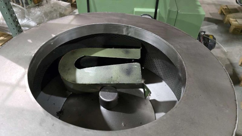 HSIN DER 25LB Capacity STM-20 Parts Centrifuge - 6 of 6
