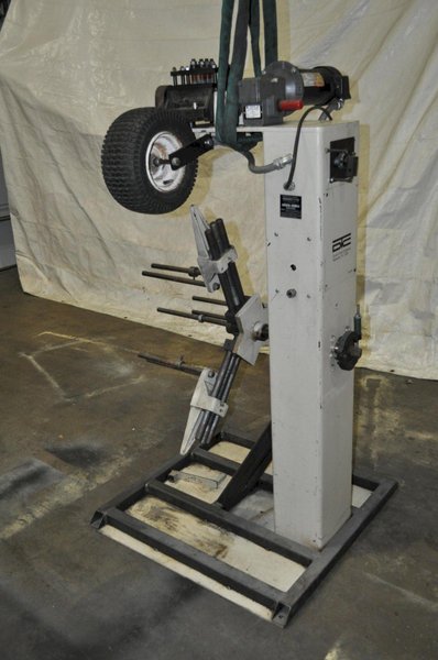 600 LB X 6" DURANT UNCOILER STRAIGHTENER