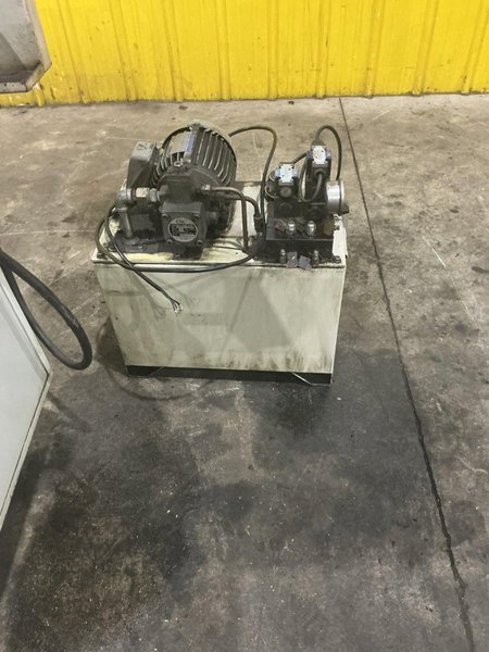 10" X 20" WILLIS MODEL 1020-3A HORIZONTAL HYDRAULIC SURFACE GRINDER: YOBRO #26300