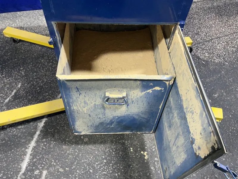 Donaldson 18” X 23” X 18” Dust Collector - 19