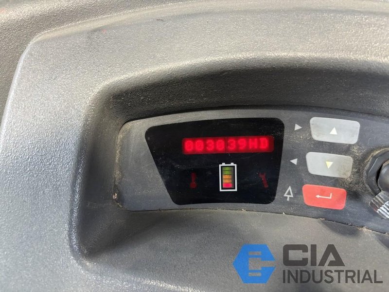 2021 - 4,000 LB. RAYMOND MODEL 425-C40TT STAND-UP ELECTRIC FORKLIFT