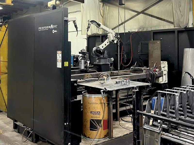 Miller Automation PerformArc™ PA2200SS Dual Robotic Welding Cell