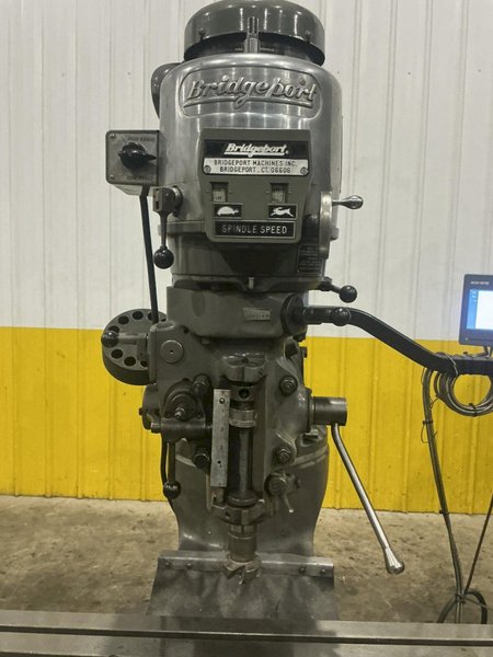 2 HP BRIDGEPORT SERIES I VERTICAL RAM TYPE KNEE MILL WITH DRO, POWER FEED: YOBRO #26188