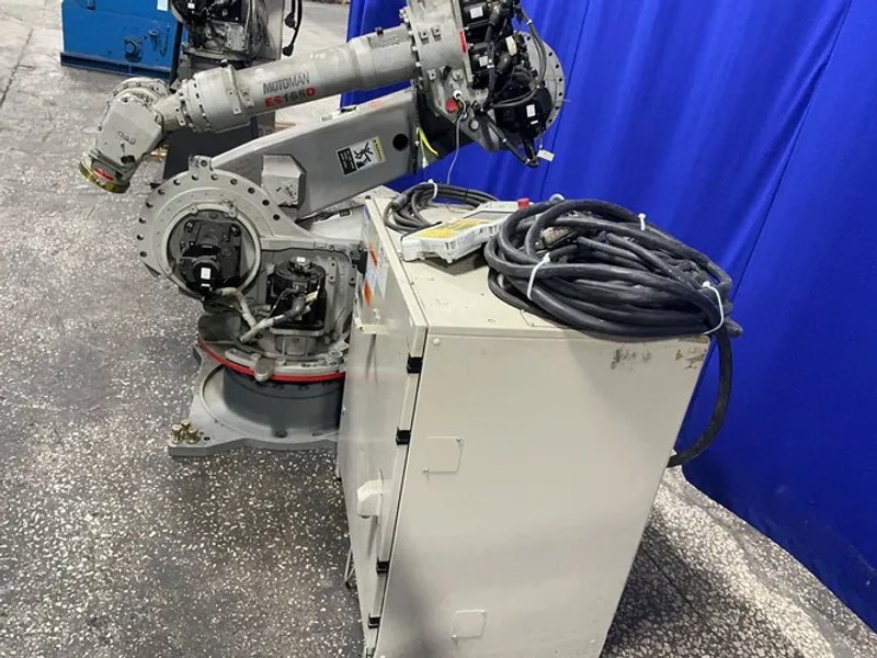 Yaskawa / Motoman Robot - Yr-es0165d-a00