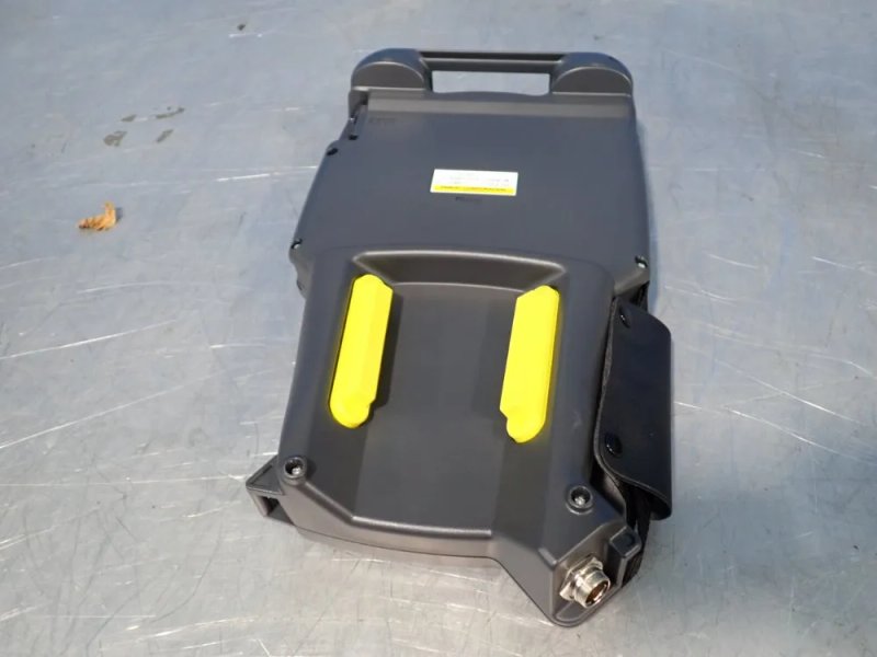Fanuc  Teach Pendant  - A05b-2518-c204#esw