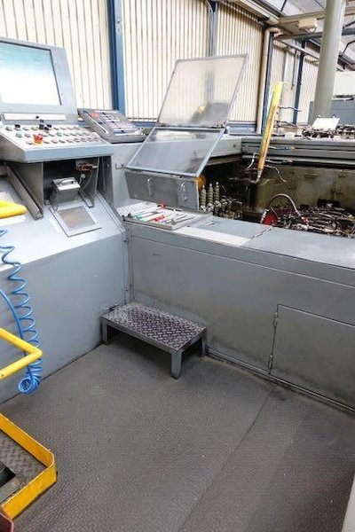 1" Sakamura Model BPF- 540 5 Die Cold Former