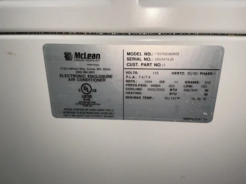 Mclean Cooling Technology  Electronic Enclosure Air Conditioner  - Cr290216g002