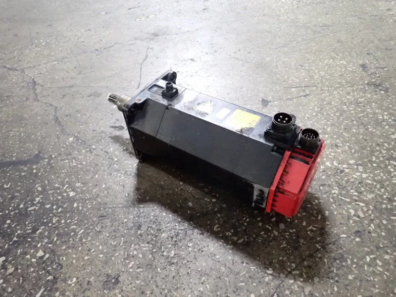 Fanuc  3.8 Kw  Servo Motor  - Am30/3000 / A06b-0166-b675#00
