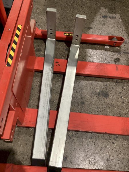 INTERTHOR ELFSR1001/890 ELECTRIC POWERED PALLET JACK