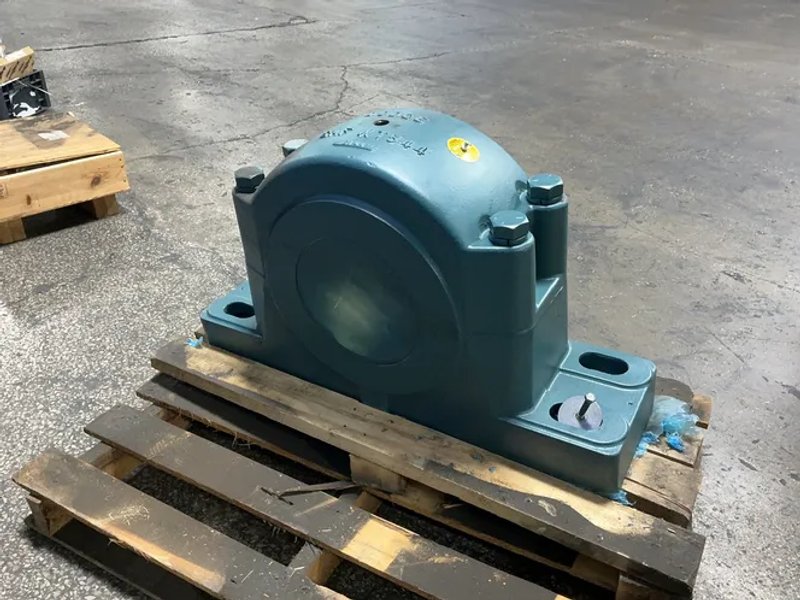 Dodge Pillow Block Housing - Saf Xt544