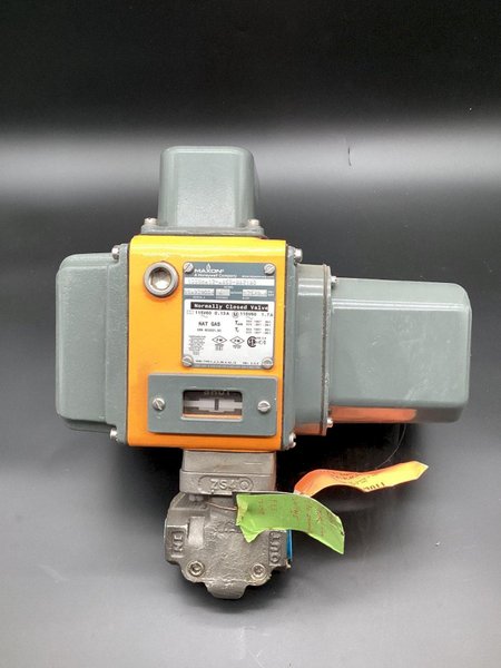 MAXON 100SHA12-AB52-BB21B0 Electric Gas Shut-Off Valve USED