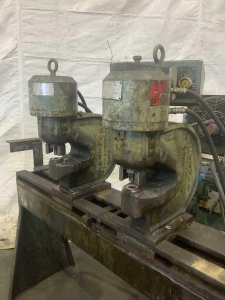 (2) 90 TON W A WHITNEY FLANGE HYDRAULIC PUNCH PRESS: STOCK #78821