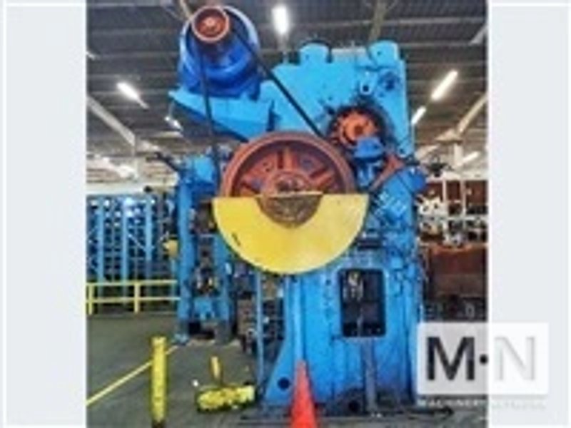 1300 Ton National Maxipress Foundry Machine