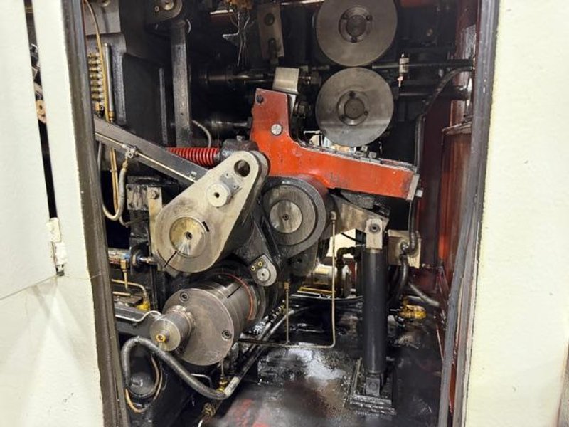3/8" Asahi Sunac Model AOT 10B 2 Die 2 Blow Cold Header
