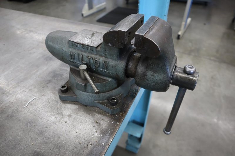 Midwest Crane Heavy Duty Mold Table with Overhead Crane, 4,000 #Capacity, CM Lodestar 2 Ton and 1/2 Ton Hand Chain Hoists - Auction Item
