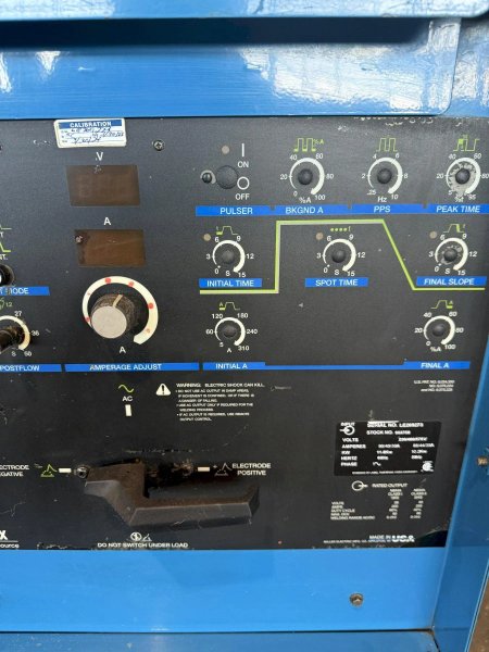 MILLER SYNCROWAVE 250DX TIG WELDER: STOCK #24044