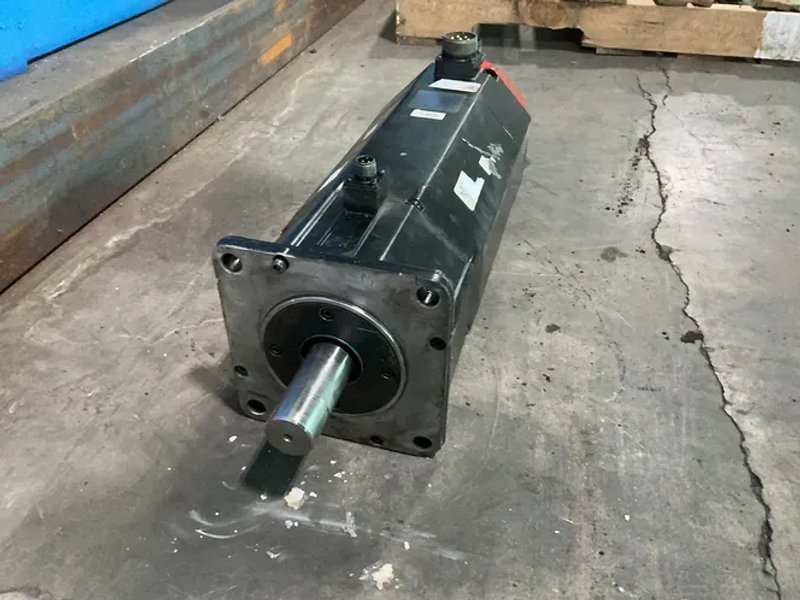 Fanuc  30 Amps  Al50/2000 Servo Motor - A06b-0572-b388