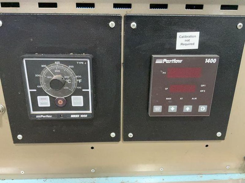 Blue M 650 Deg. F Oven - Pom7-256c-3
