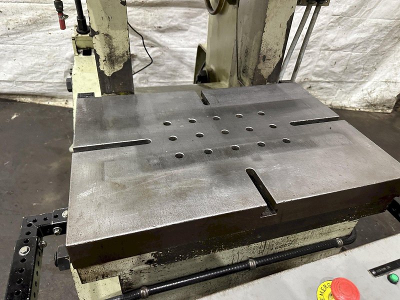 60 TON KOMATSU MODEL OBS60 OBI PRESS: STOCK #77670
