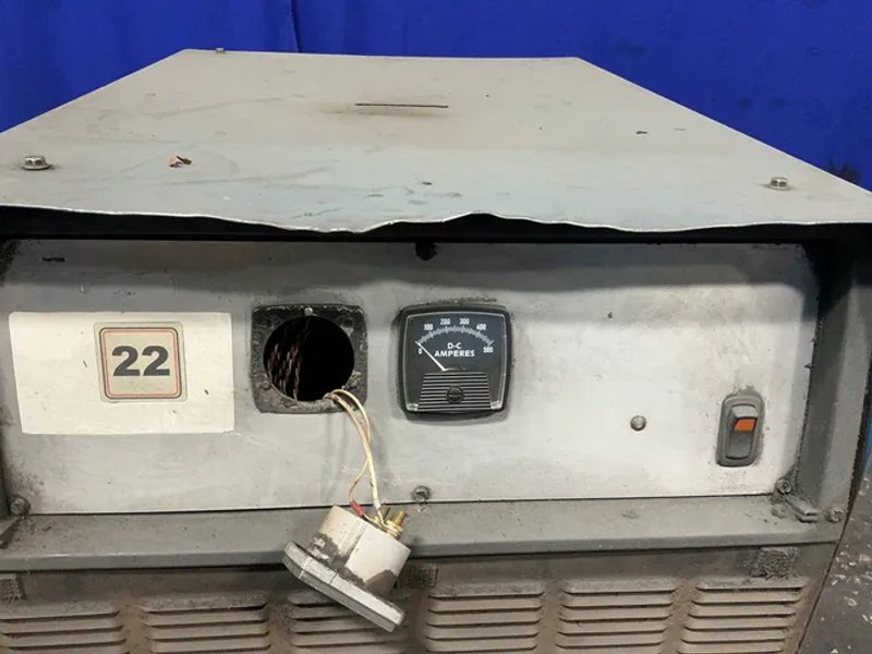 Miller 375 A Welder - Delta-fab