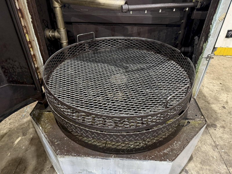 40" X 40" BETTER ENGINEERING MODEL #F-4000-P HEATED CABINET ROTARY TURNTABLE PARTS WASHER: YOBRO #24054