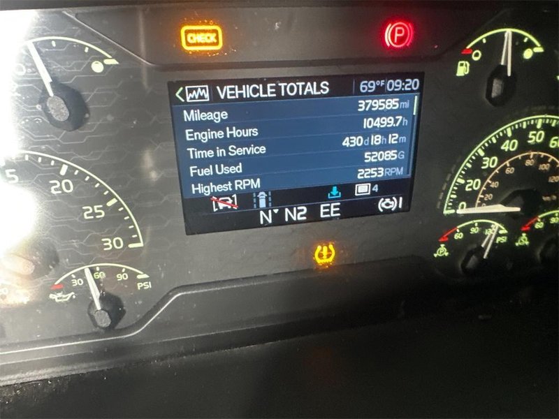 2022 Volvo VNL64T860 4V4NC9EJ2NN303105