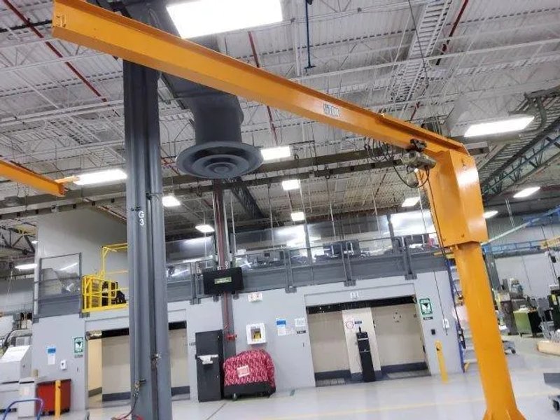 1 TON X 14' X 13' HIGH BEACON LINE FREE STANDING PEDESTAL JIB CRANE W/ CM LODESTAR HOIST: YOBRO #26479