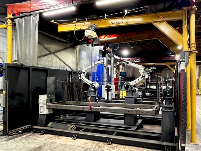 Miller Automation PerformArc™ PA2200SS Dual Robotic Welding Cell