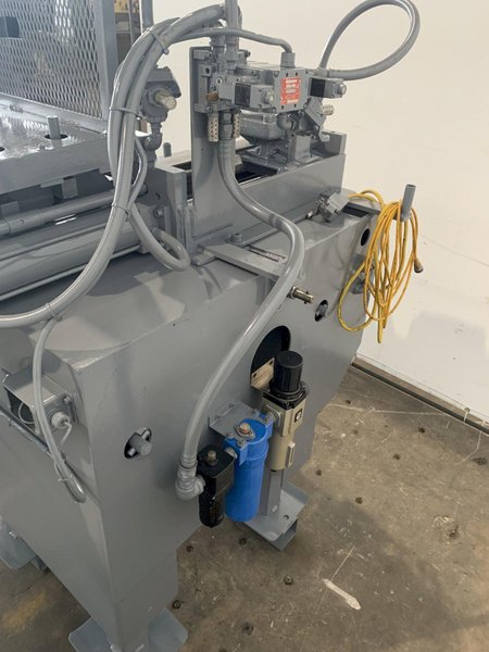12" x 12" x .125" AIR FEEDS INC. AF-3 AIR FEEDER/STRAIGHTENER WITH POWERED PINCH ROLLS. STOCK # 0918219
