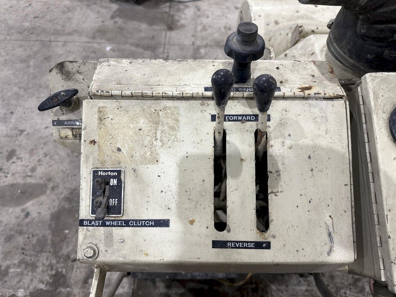 13" WIDE X 15 HP GOFF MODEL #15E13 PORTABLE SURFACE &amp; FLOOR SHOT BLASTER &amp; DUST COLLECTOR: STOCK #21291