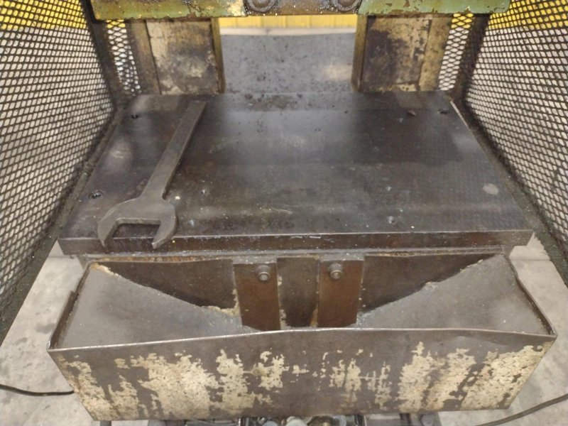 60 TON FEDERAL MODEL #60 OBI STAMPING PRESS 6" STROKE: STOCK #22789