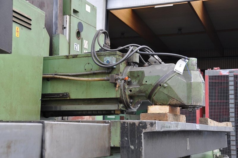 Zayer - 2200 BF3 - X: 2200 - Y: 1000 - Z: 1000 mm CNC