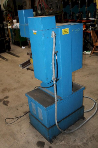 6 TON HAEGER HP6-C HARDWARE INSERTION PRESS, 8" STROKE, 18" THROAT
